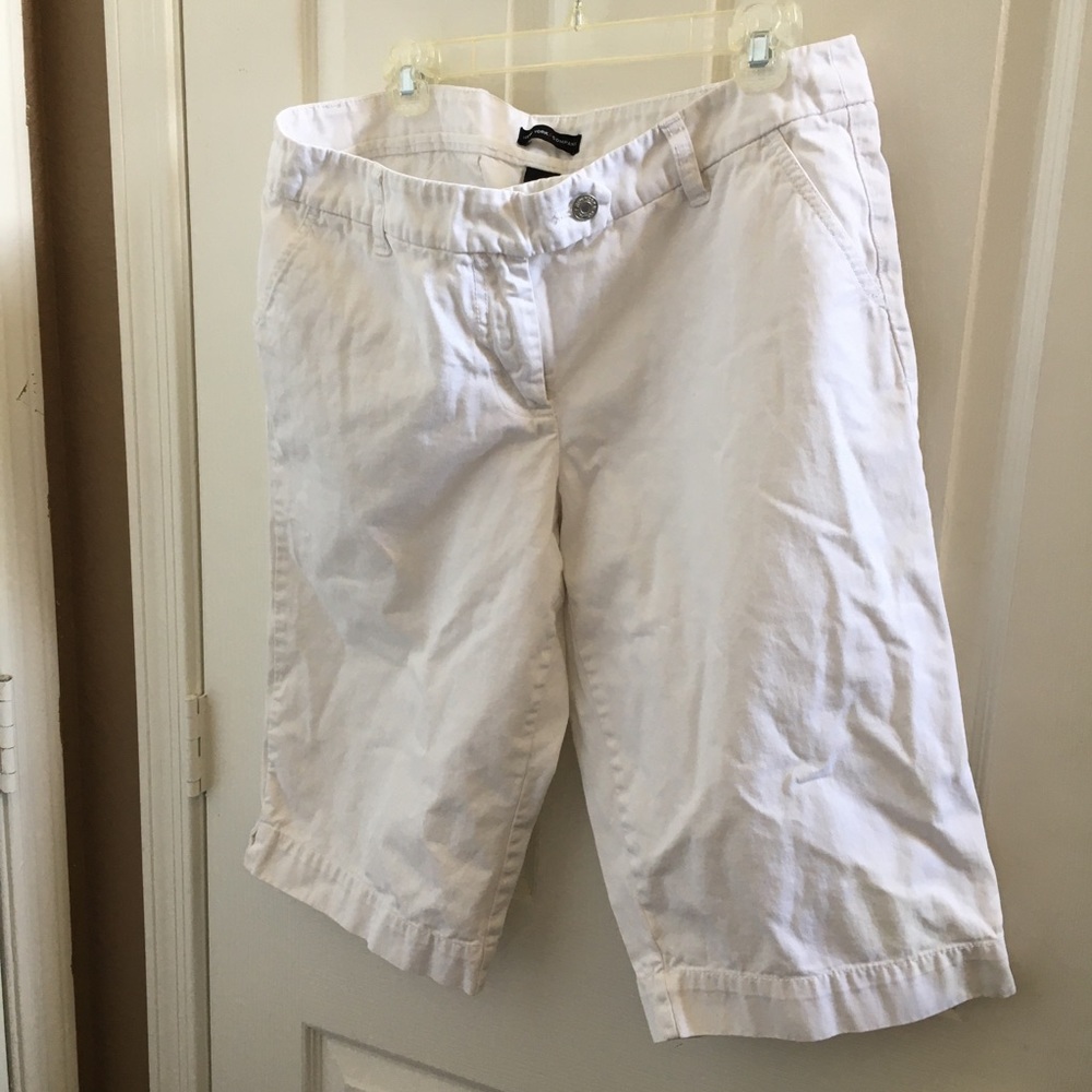 FINAL MARKDOWN Ladies’ New York & Company Shorts (14)